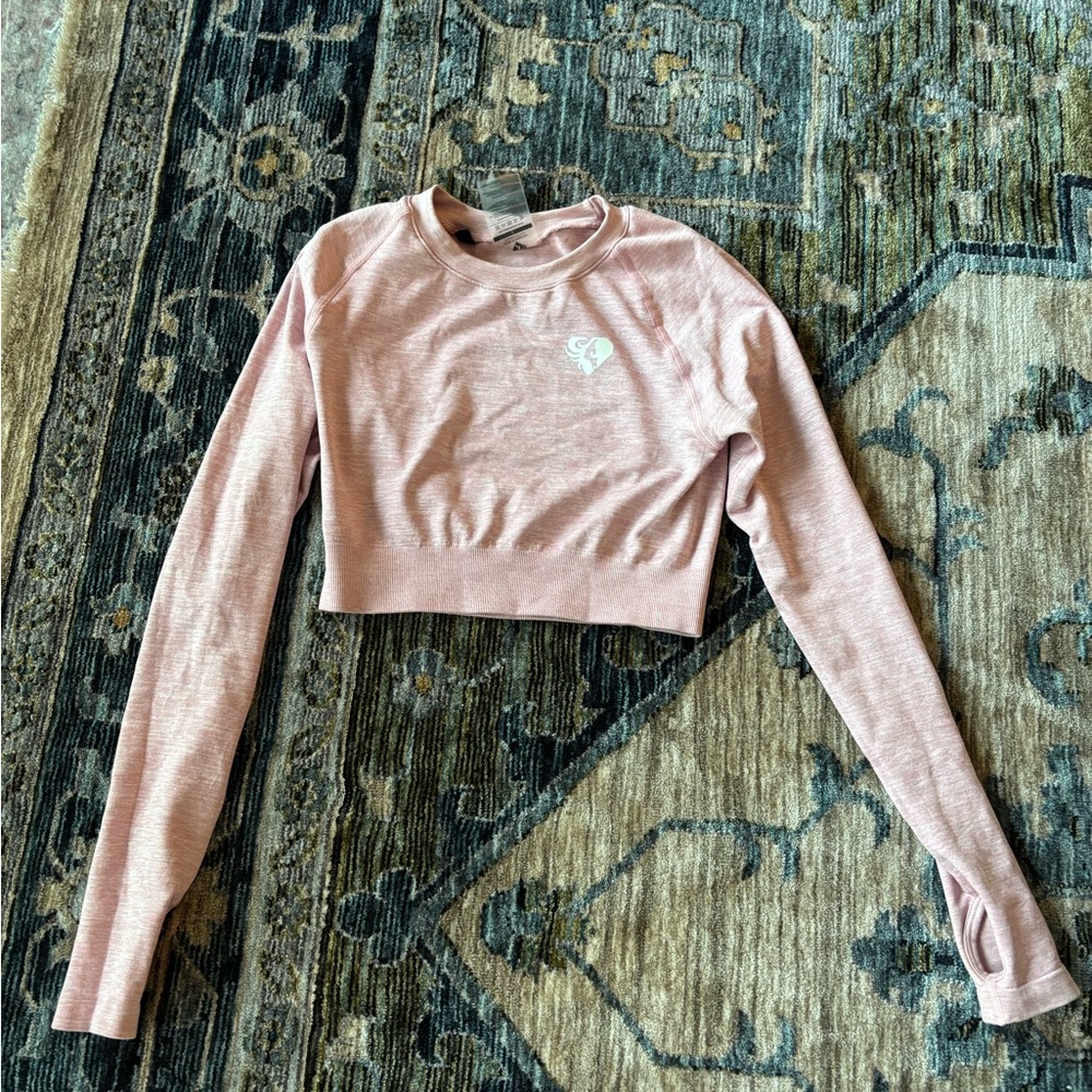 Women’s Best Pink Cropped Long Sleeve Top